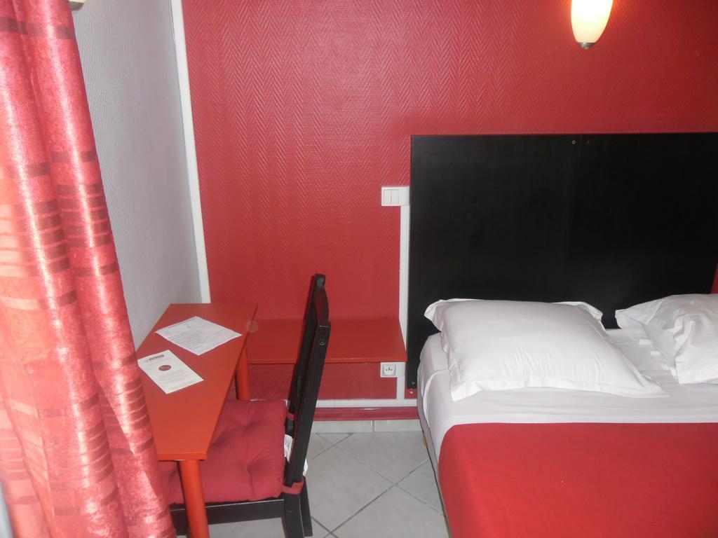 Hipotel Paris Montmartre Gare Du Nord Δωμάτιο φωτογραφία