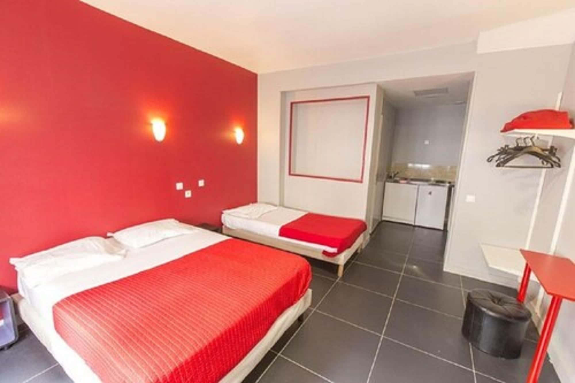 Hipotel Paris Montmartre Gare Du Nord Εξωτερικό φωτογραφία