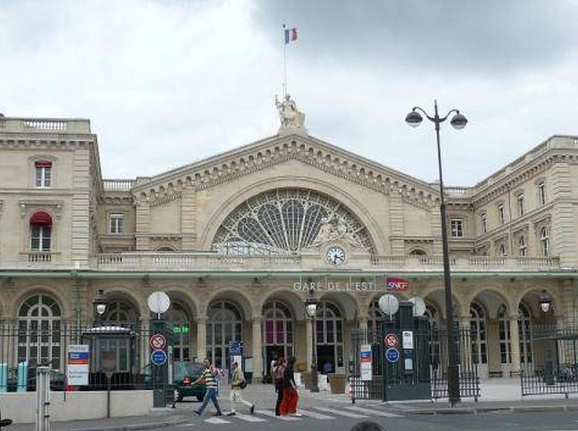Hipotel Paris Montmartre Gare Du Nord Εξωτερικό φωτογραφία