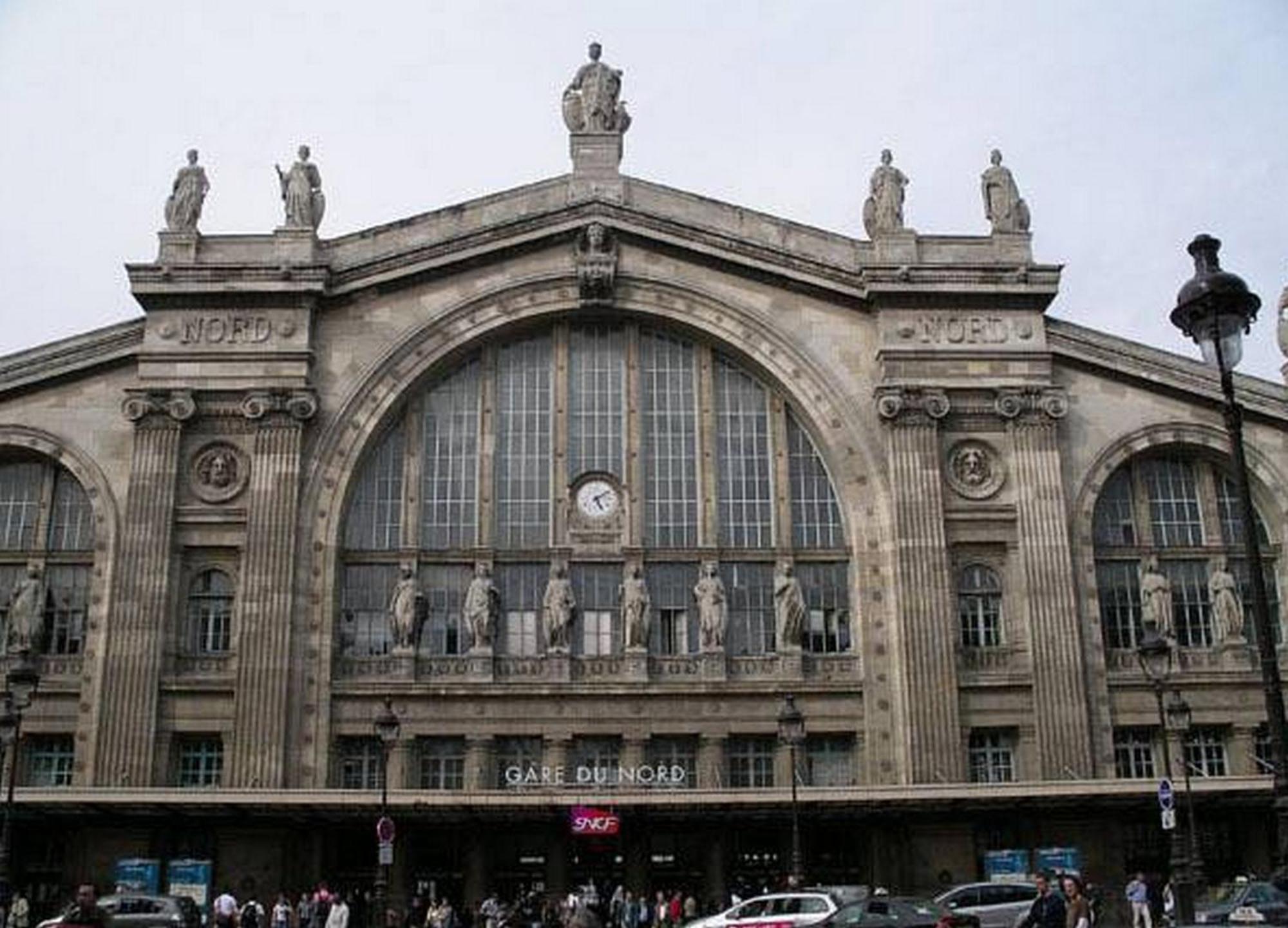 Hipotel Paris Montmartre Gare Du Nord Εξωτερικό φωτογραφία