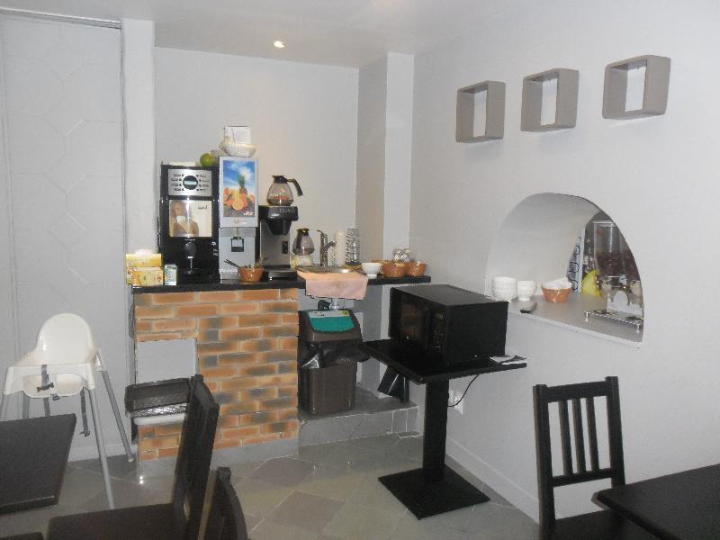 Hipotel Paris Montmartre Gare Du Nord Εξωτερικό φωτογραφία