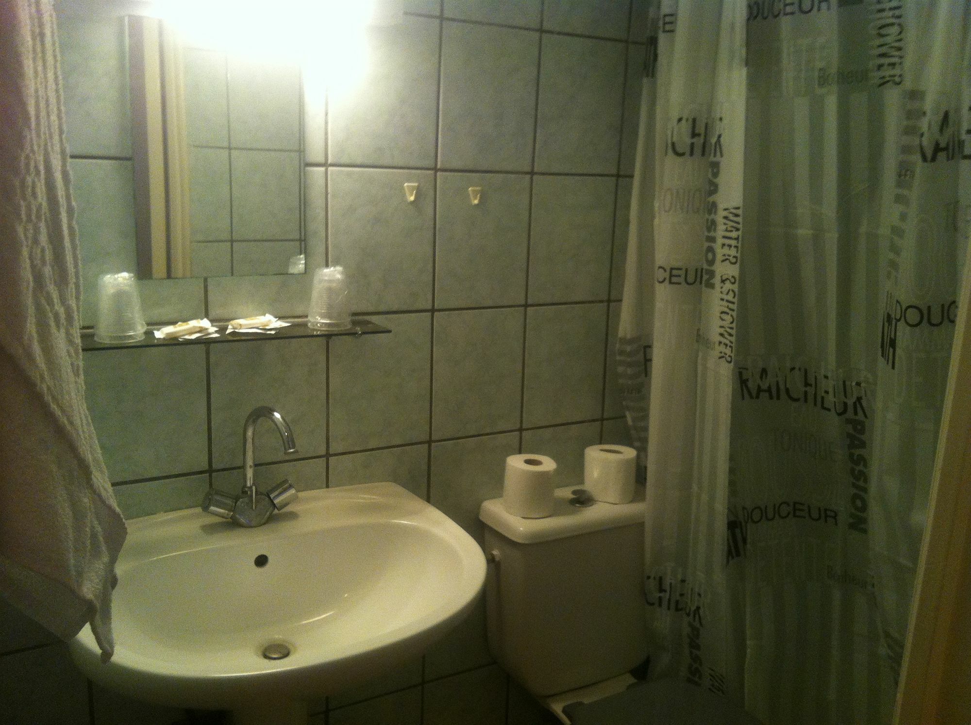 Hipotel Paris Montmartre Gare Du Nord Εξωτερικό φωτογραφία